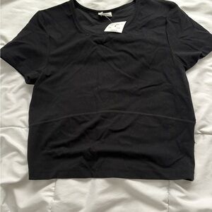 Women’s Black Short Sleeve Scoop Neck Tee by